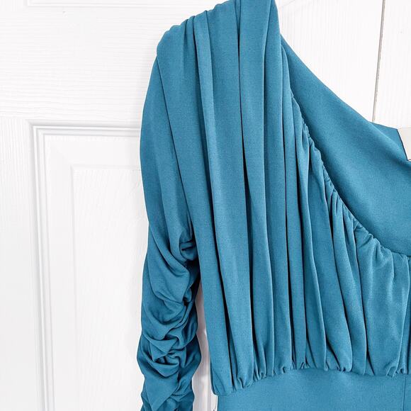 TOVE Riley Ruched Jersey Midi Dress - Picture 4 of 8